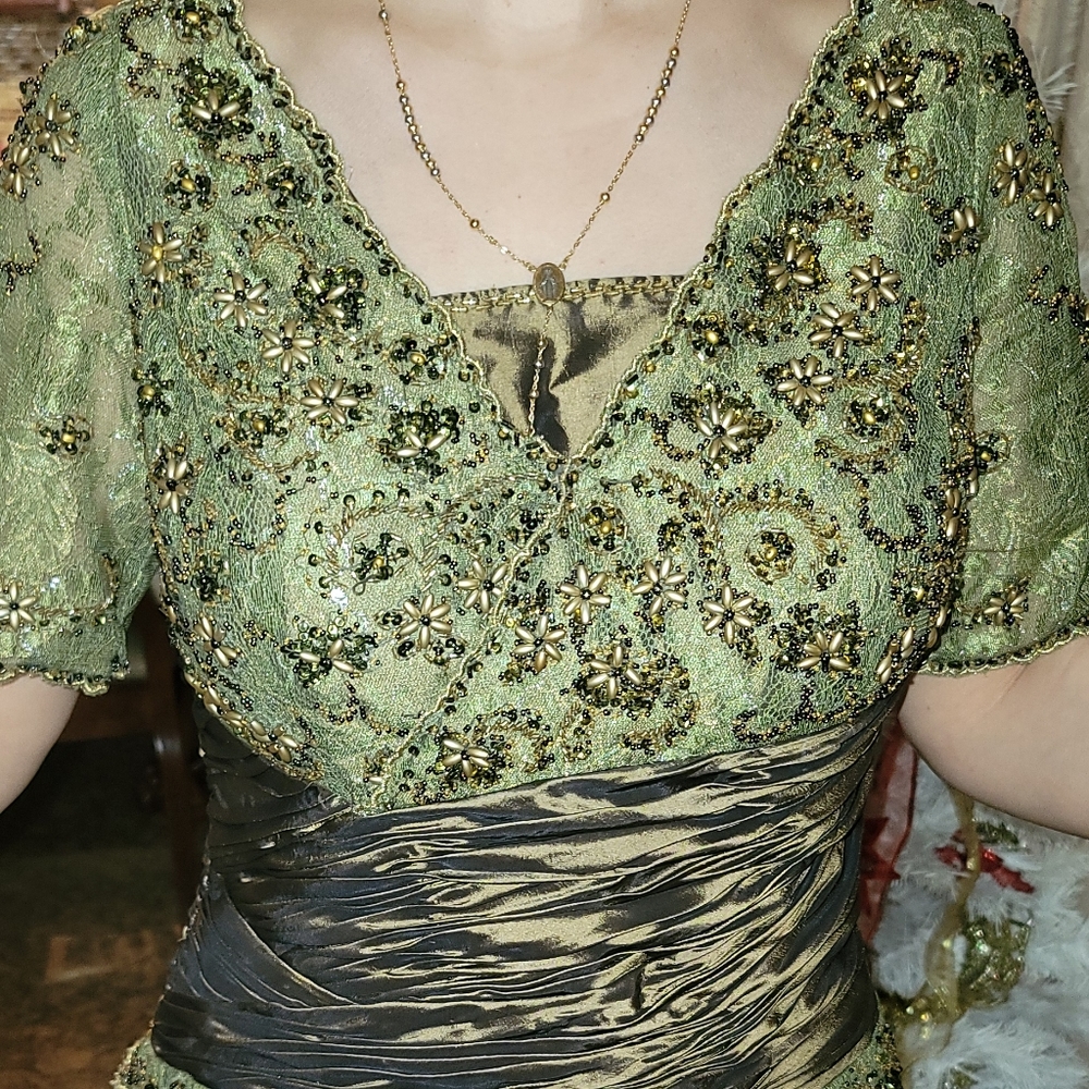 Green Short Sleeve Dress